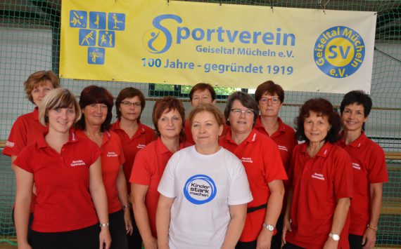 Unsere Gymnastik Frauen beim Sport- und Familientag anlässlich des 100 jährigem des SV Geiseltal