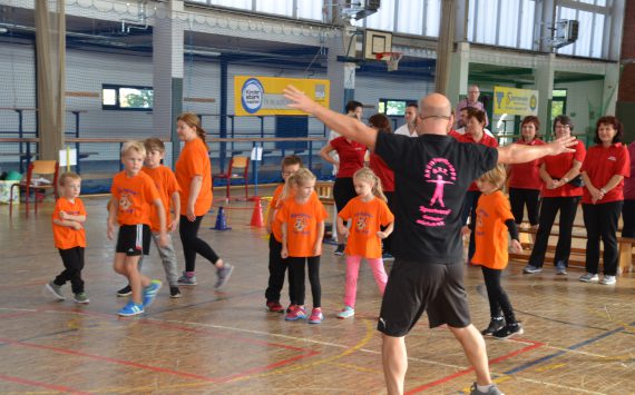 A.T.T. Gymnasik beim Sport- und Familientag zum 100 jährigem des SV Geiseltal