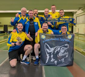 Enges Spiel bringt Tabellenführung – Mücheln erkämpft Sieg in Berlin