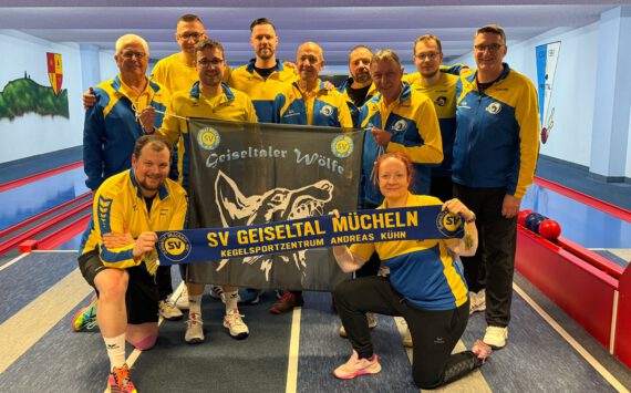 Unentschieden im Spitzenspiel – Entscheidung um den Aufstieg vertagt